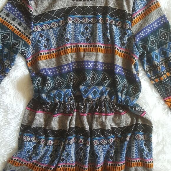 Everly Dress Multi Color Lightweight Size Medium NEW - Picture 2 of 8